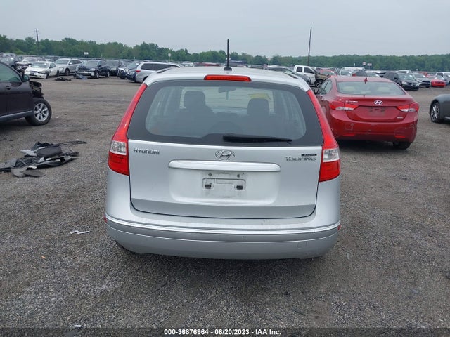 2009 HYUNDAI ELANTRA TOURING VIN: KMHDC86E59U038626