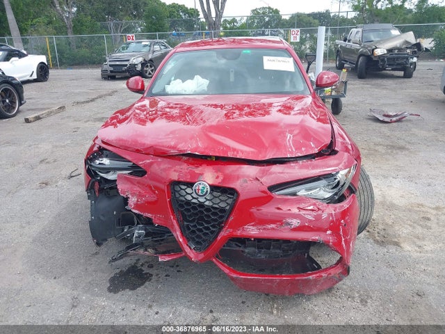 ZARFAEBN9J7564015 Alfa Romeo Giulia