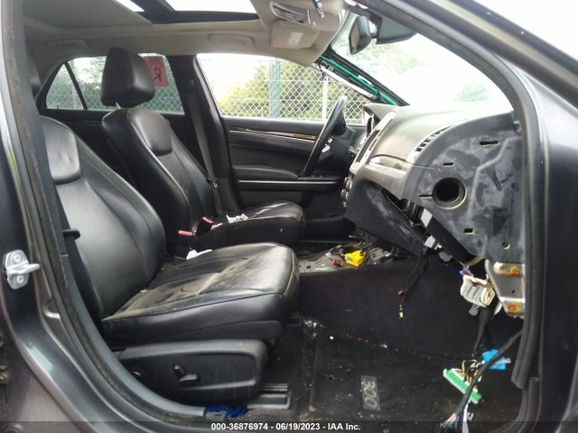 2C3CCAEG0HH566431 Chrysler 300 300c