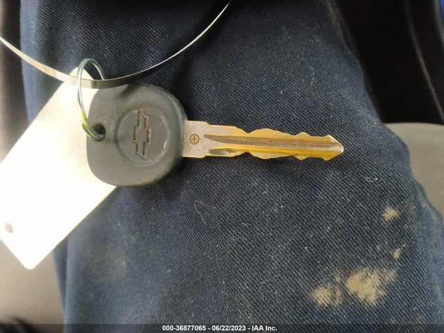 2010 CHEVROLET HHR LS VIN: 3GNBAEDB9AS594913