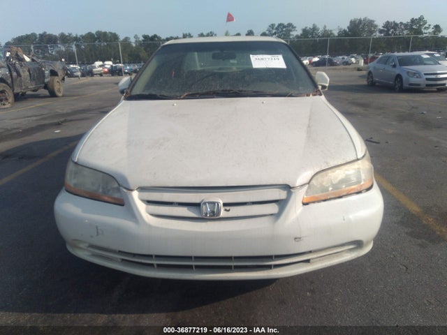 2000 HONDA ACCORD SDN LX VIN: 1HGCG5643YA029287