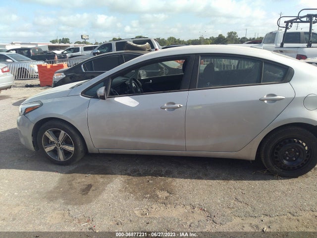 KIA FORTE LX 2018 3KPFL4A75JE211725 Image 14