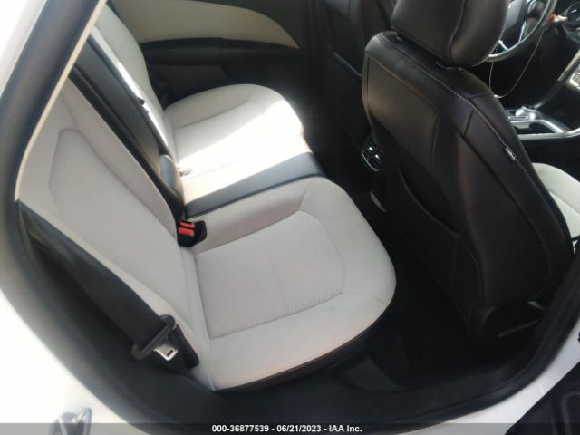 3FA6P0HDXKR238590 Ford FUSION SE