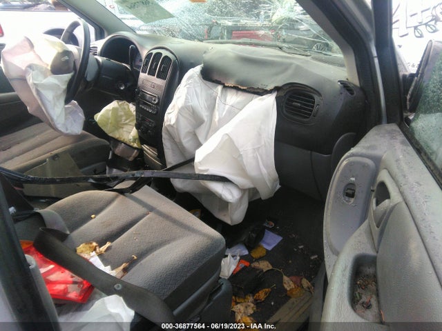 2006 DODGE GRAND CARAVAN SXT VIN: 2D4GP44L96R856968