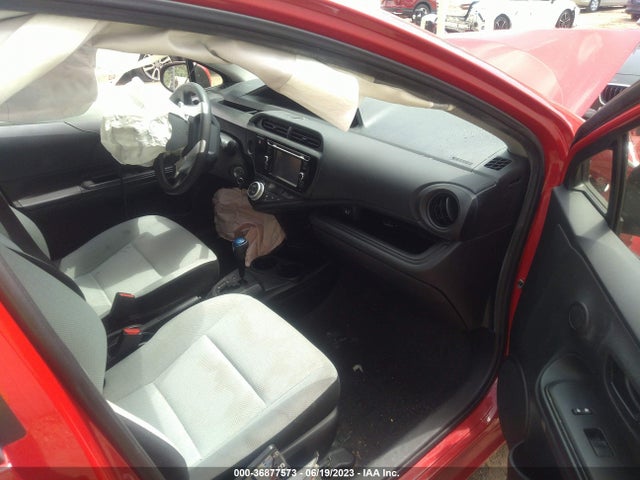 Toyota Prius C One/two/three/four 2015 JTDKDTB38F1586696 Image 11