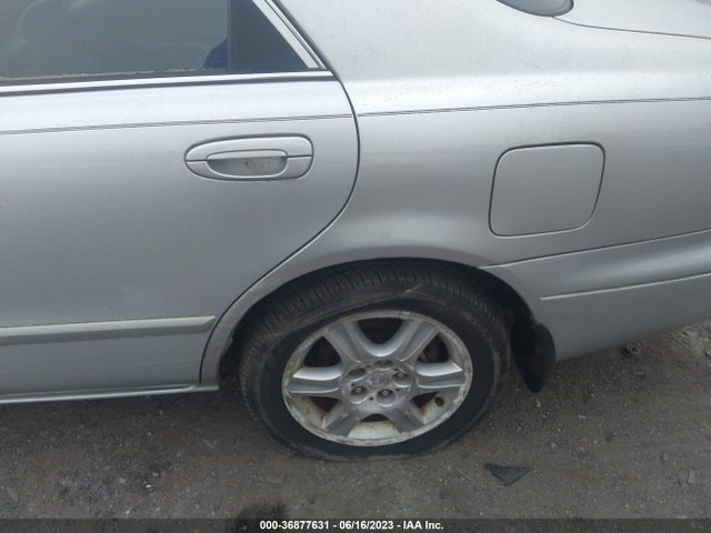2001 MAZDA 626 LX/ES VIN: 1YVGF22F315223724