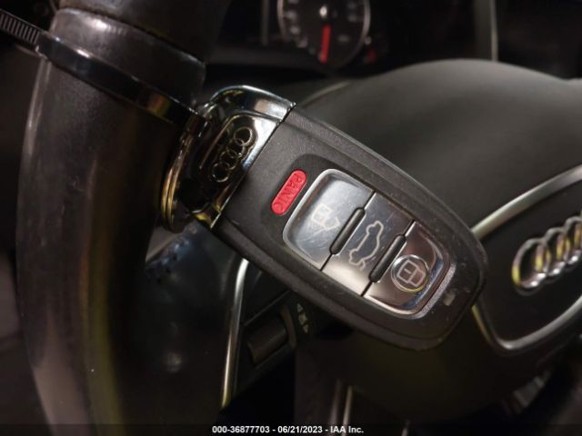 WA1LFAFP8EA016383 Audi Q5 2.0t Premium