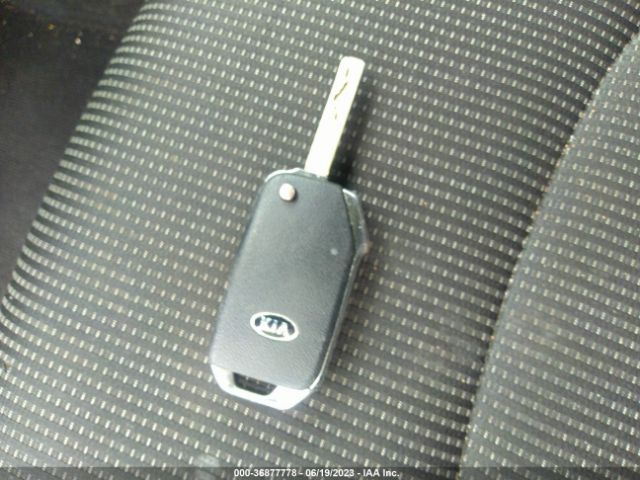 3KPF24ADXKE052436 KIA Forte Lxs