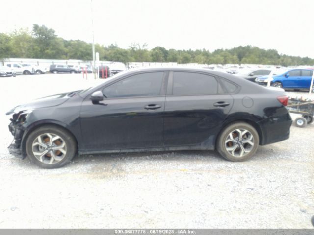 3KPF24ADXKE052436 KIA Forte Lxs