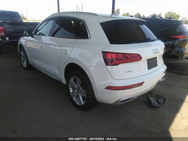 WA1BNAFY1J2234712 Audi Q5 Premium Plus
