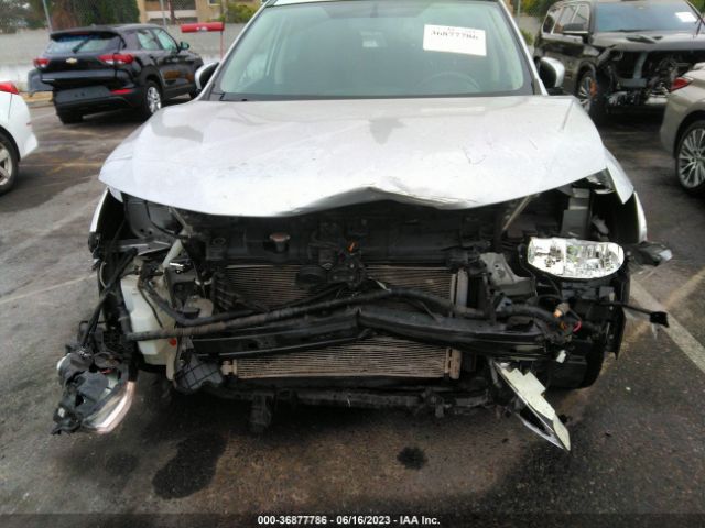KNMAT2MT1HP538401 Nissan ROGUE SV