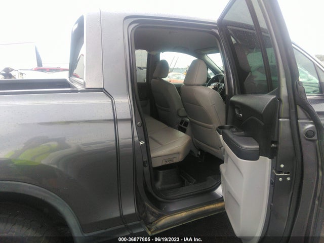 2017 HONDA RIDGELINE RTL VIN: 5FPYK3F5XHB008760
