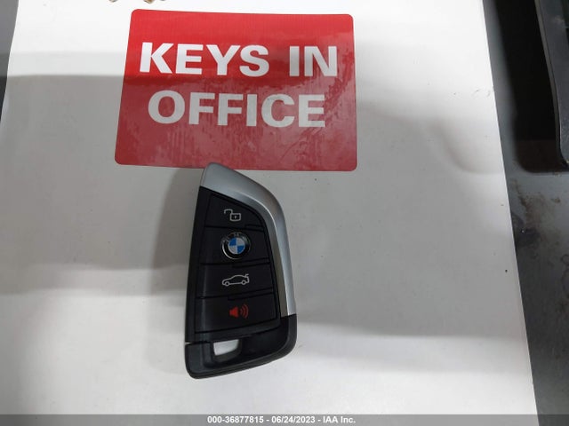 BMW I4 M50 2023 WBY33AW07PFP05255 Image 10