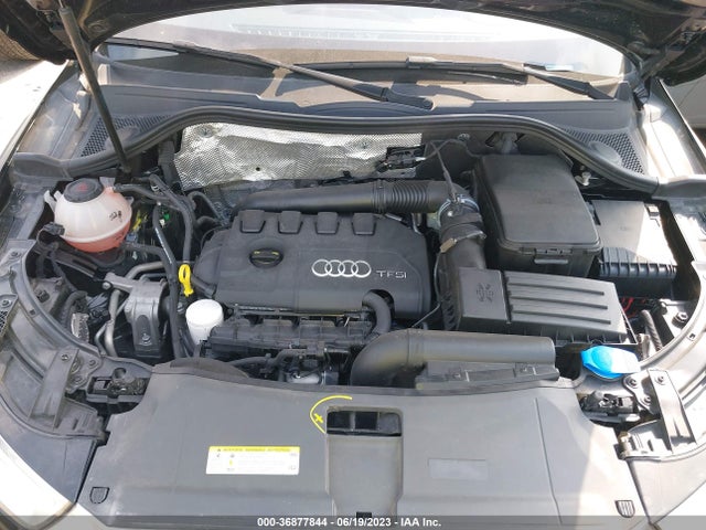 WA1BCCFS8JR030770 Audi Q3 Sport Premium