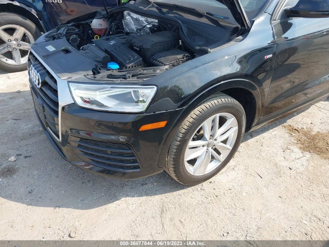 WA1BCCFS8JR030770 Audi Q3 Sport Premium