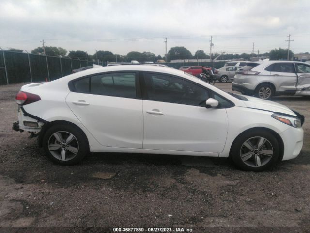 3KPFL4A71JE244463 KIA FORTE LX