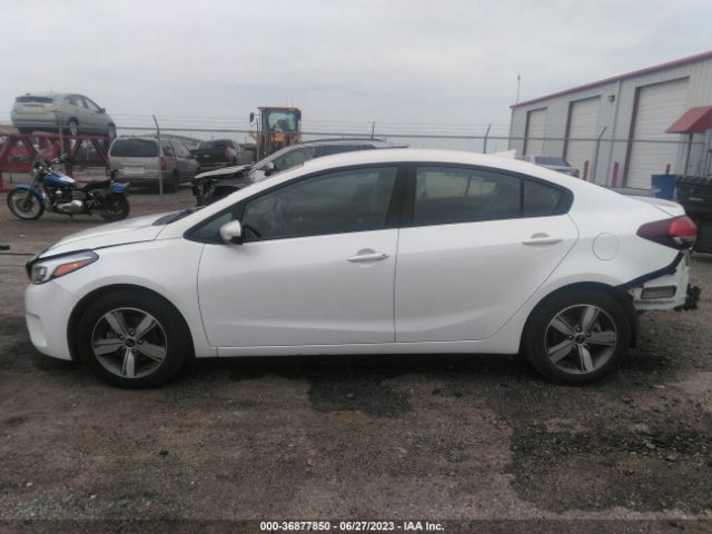 3KPFL4A71JE244463 KIA FORTE LX