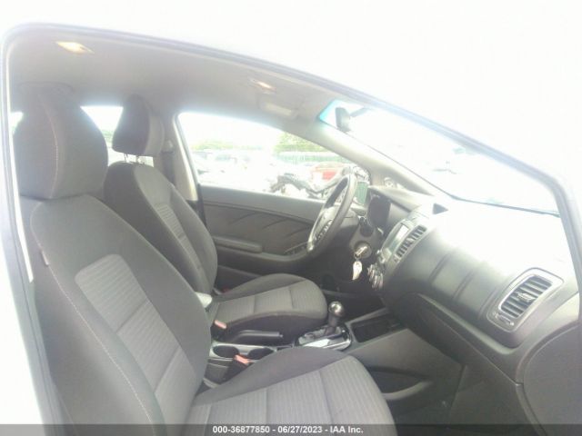 3KPFL4A71JE244463 KIA FORTE LX
