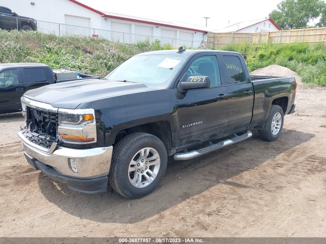 Chevrolet Silverado 1500 Lt 2017 1GCVKREC1HZ211805 Image 2