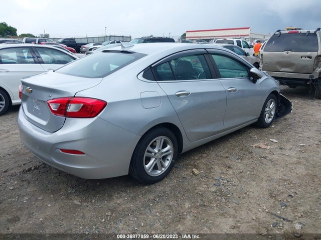 Chevrolet CRUZE LT 2018 1G1BE5SM1J7200927 Image 4