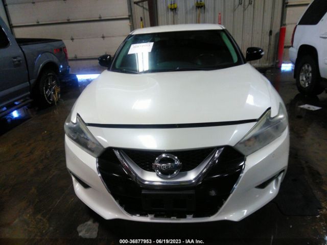 1N4AA6AP4GC403994 Nissan Maxima 3.5 Sr