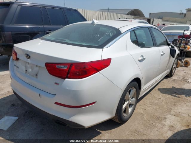 KNAGM4A76F5652653 KIA Optima Lx
