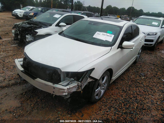 19UDE2F89HA010383 Acura Ilx W/premium