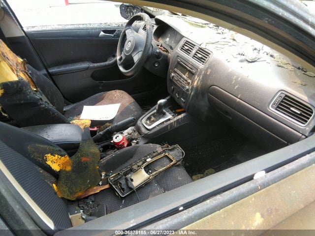 3VW2K7AJ1EM311330 Volkswagen Jetta Sedan S