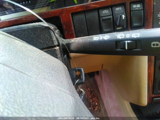 1995 VOLVO 850 VIN: YV1LW5712S2165041