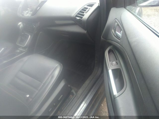 1FADP5FU8HL106149 Ford C-max Energi Titanium