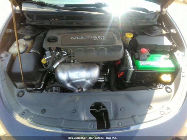 1C3CDFBBXED682683 Dodge DART SXT