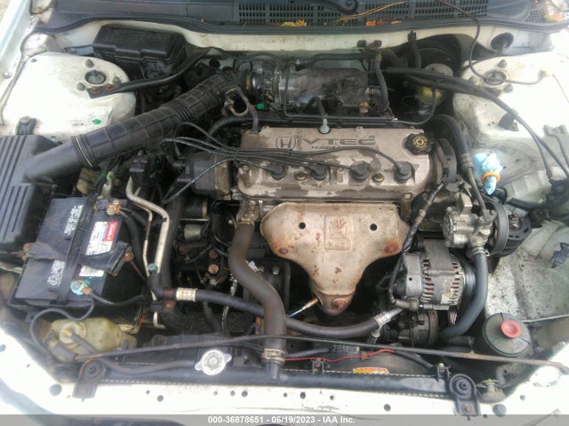 1998 HONDA ACCORD SDN LX VIN: 1HGCG5649WA177151