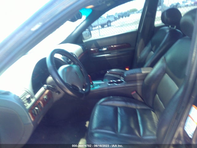 2002 LINCOLN LS W VIN: 1LNHM86S72Y638017