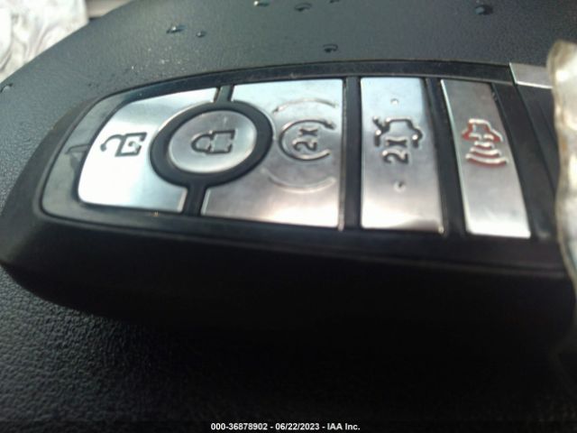 2FMPK3K92JBC11900 Ford Edge Titanium