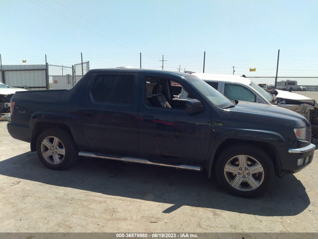 2011 HONDA RIDGELINE RTL VIN: 5FPYK1F55BB003672