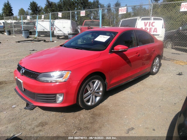 3VW4T7AJXEM216612 Volkswagen Jetta Sedan Gli