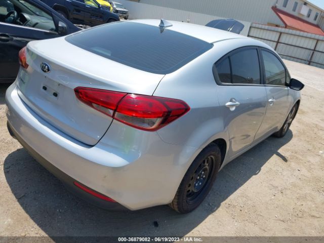 3KPFL4A73JE222108 KIA FORTE LX