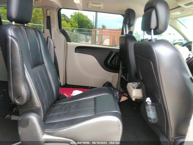 2C4RC1BG0ER218466 Chrysler Town & Country Touring