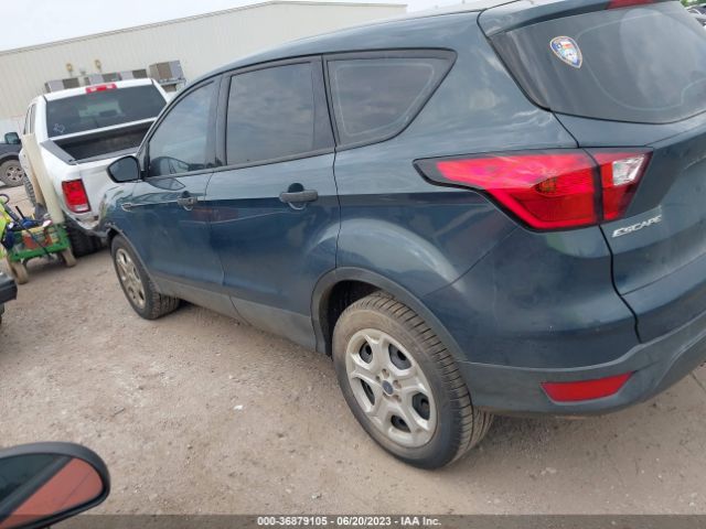1FMCU0F75KUA17888 Ford ESCAPE S