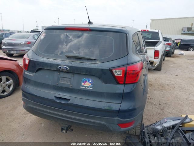 1FMCU0F75KUA17888 Ford ESCAPE S