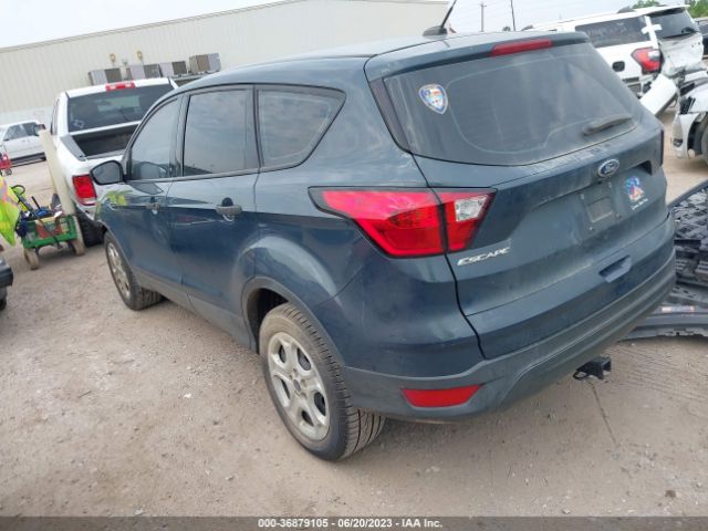1FMCU0F75KUA17888 Ford ESCAPE S