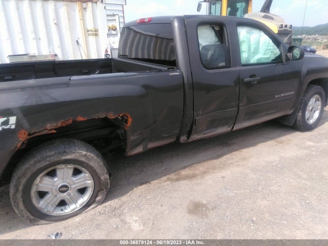2010 CHEVROLET SILVERADO 1500 LT VIN: 1GCSKSE38AZ286601