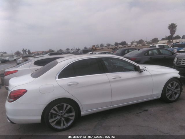 55SWF4JB5JU280421 Mercedes-Benz C-class C 300