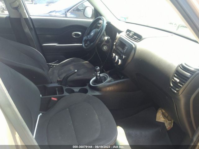 KNDJN2A21F7145324 KIA Soul Base