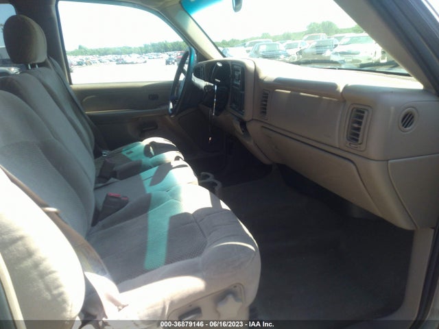 2002 CHEVROLET SILVERADO 1500 LS VIN: 2GCEK19T921141949