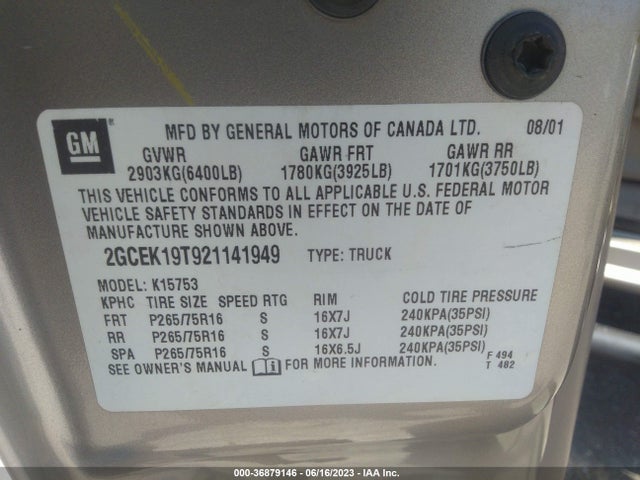 2002 CHEVROLET SILVERADO 1500 LS VIN: 2GCEK19T921141949