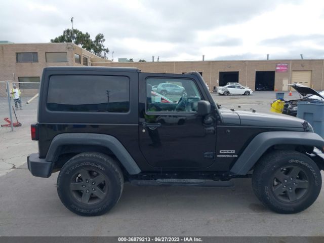 1C4AJWAG9GL111199 Jeep Wrangler Sport