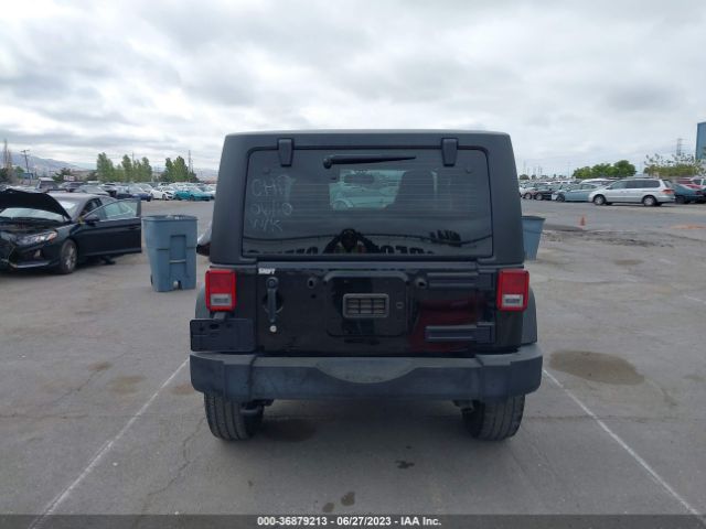 1C4AJWAG9GL111199 Jeep Wrangler Sport