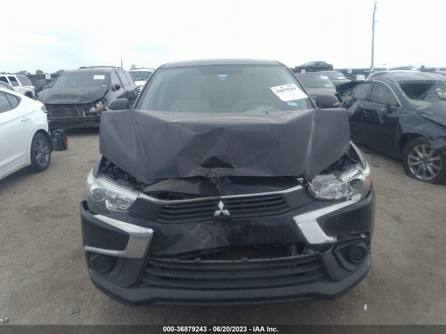 JA4AR3AU8HZ042737 Mitsubishi Outlander Sport 2.0