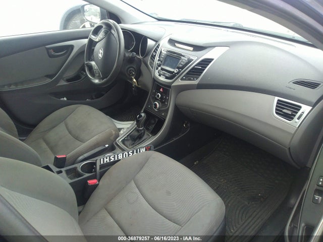 2014 HYUNDAI ELANTRA SE VIN: KMHDH4AE6EU112891